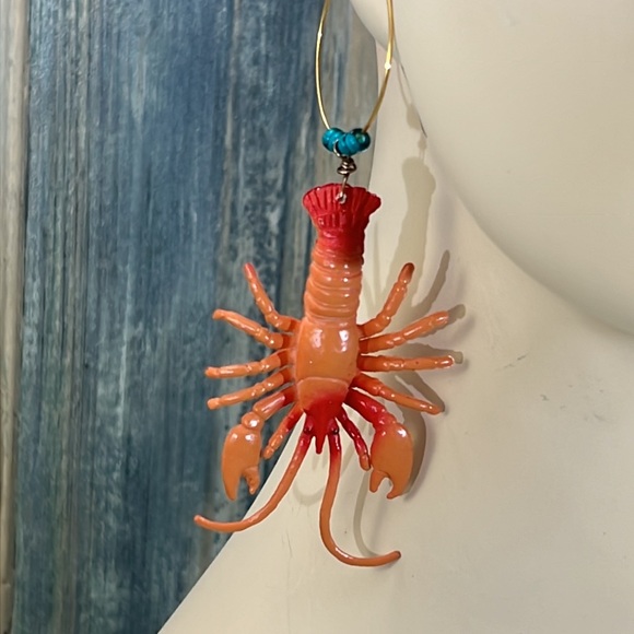 ⭐️Adorned Crown Artisan Assemblage aquarium collection crab squid earrings - Picture 4 of 9
